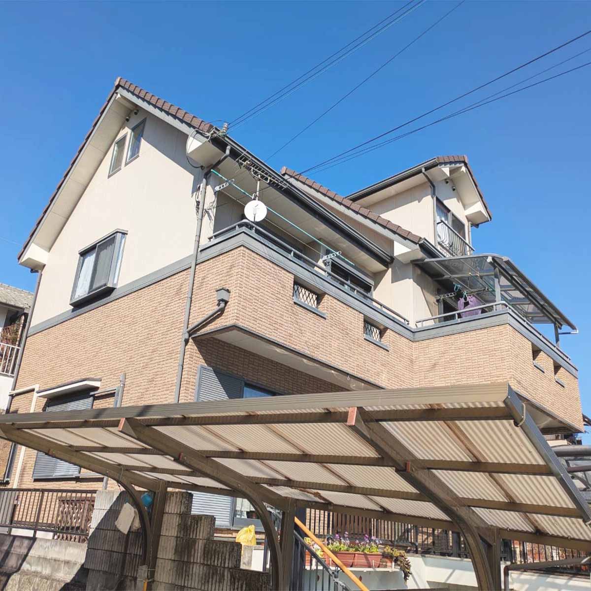 屋根外壁塗装工事（三木市）施工前